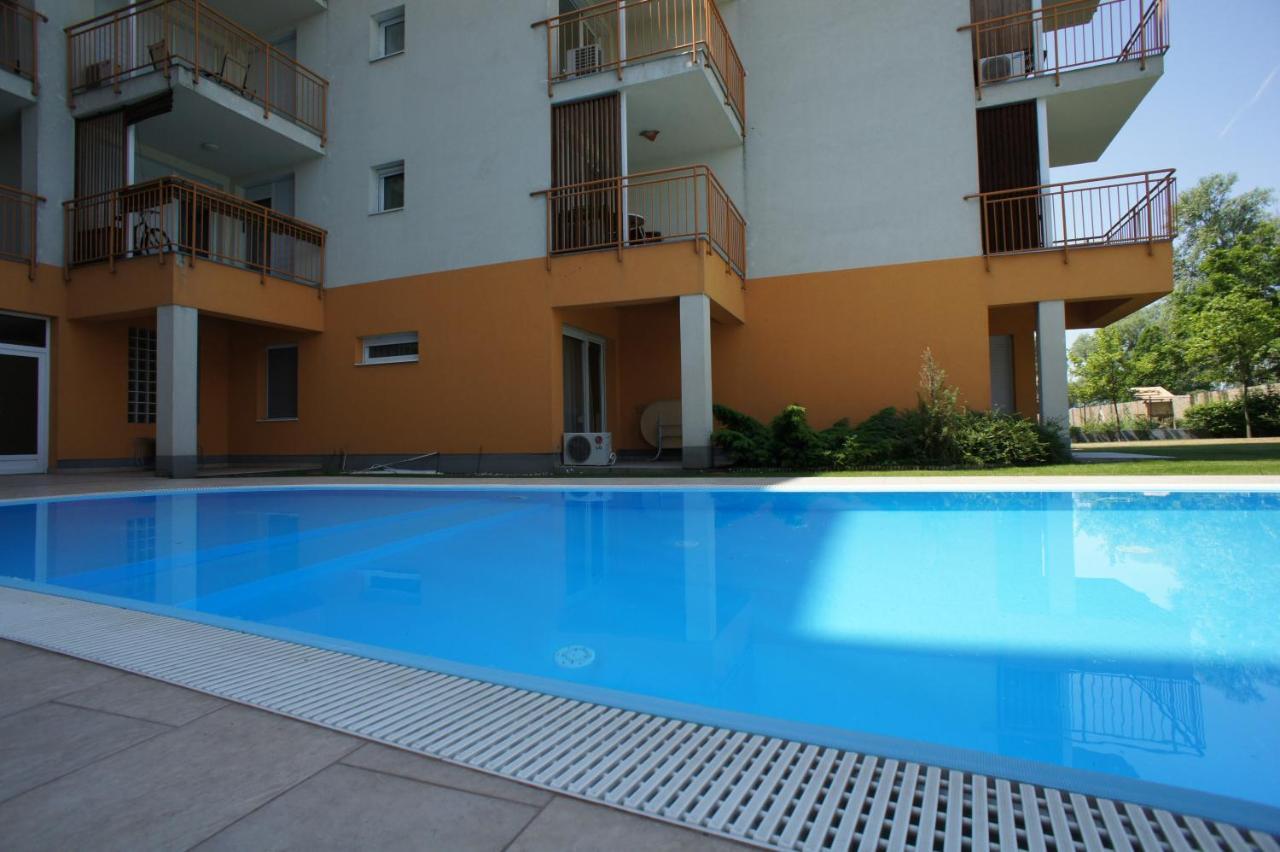 Viktoria Beach Apartman Gold 2. Siófok Exteriér fotografie